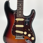 Fender 0113900700 STRAT AM PRO II RW 3TSB WC